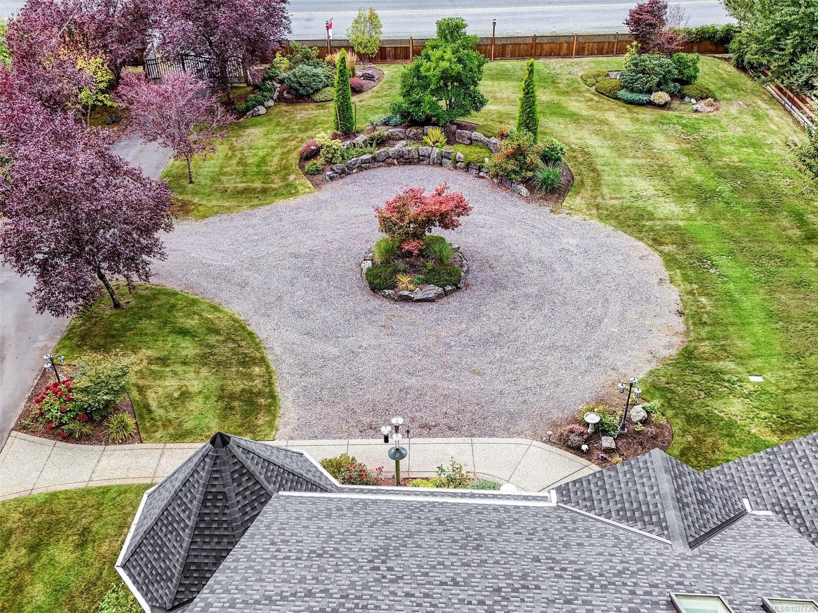 









6583


Wallace

Dr,
Central Saanich,




BC
V8M 1J8

