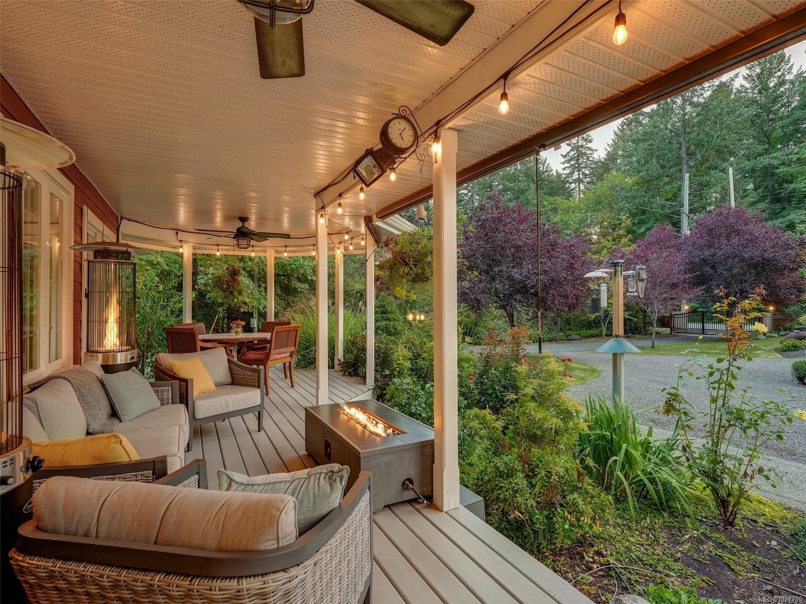 









6583


Wallace

Dr,
Central Saanich,




BC
V8M 1J8

