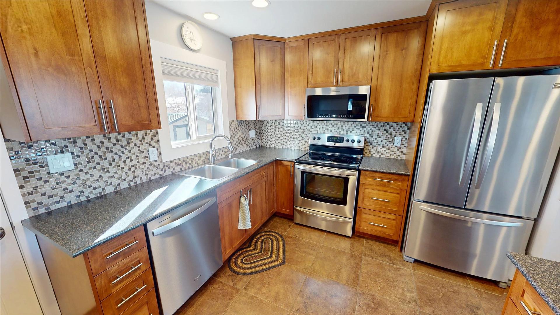 









320


22nd

Avenue,
Cranbrook,




BC
V1C 5K8

