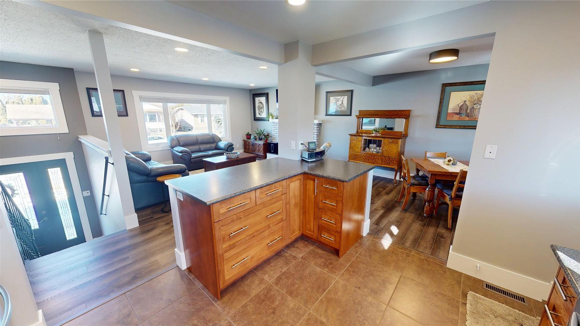 









320


22nd

Avenue,
Cranbrook,




BC
V1C 5K8

