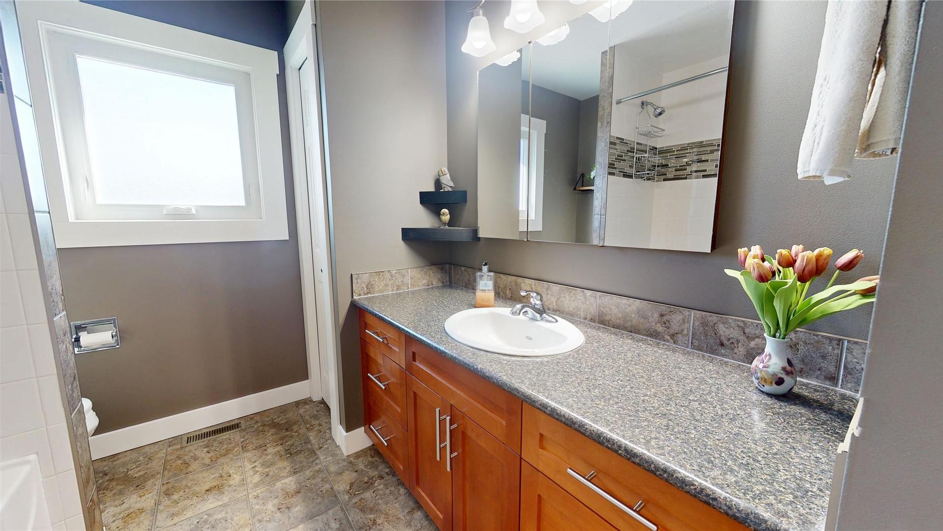 









320


22nd

Avenue,
Cranbrook,




BC
V1C 5K8

