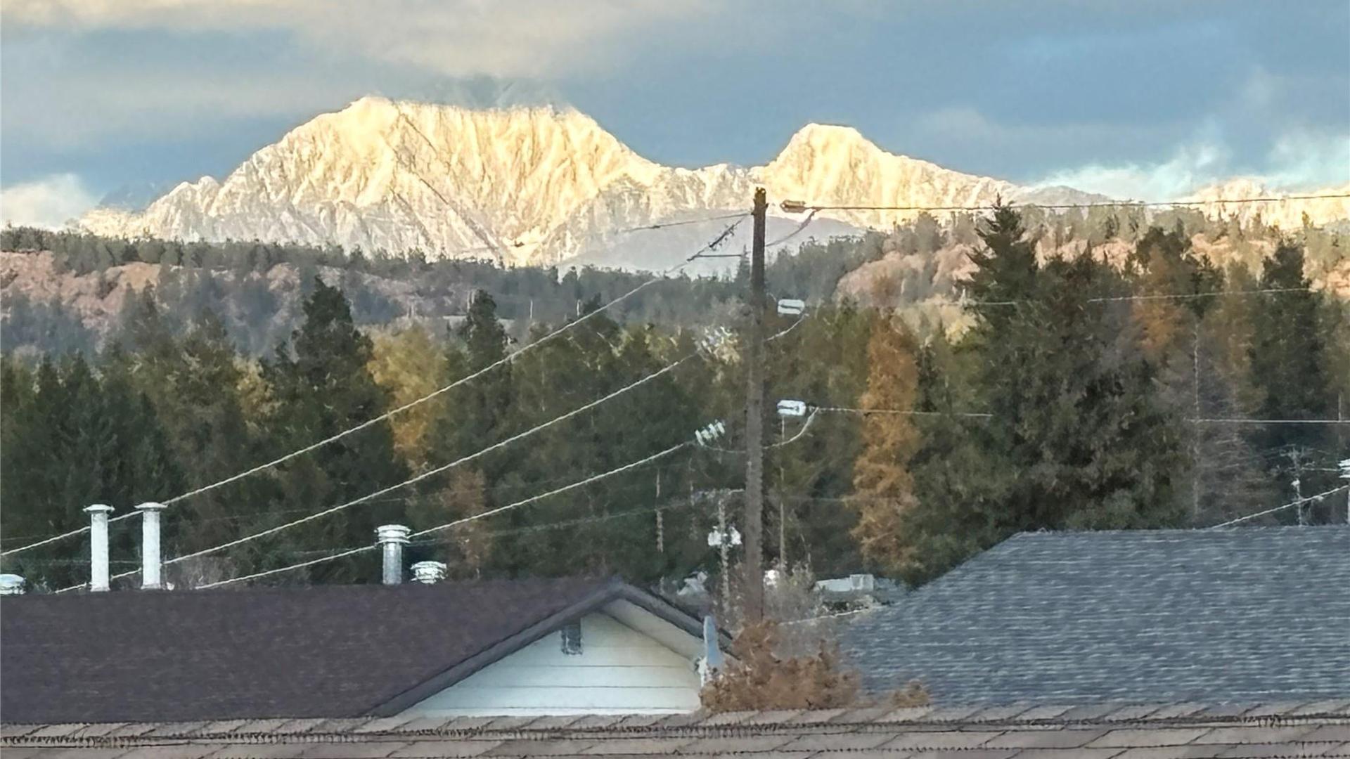 









320


22nd

Avenue,
Cranbrook,




BC
V1C 5K8

