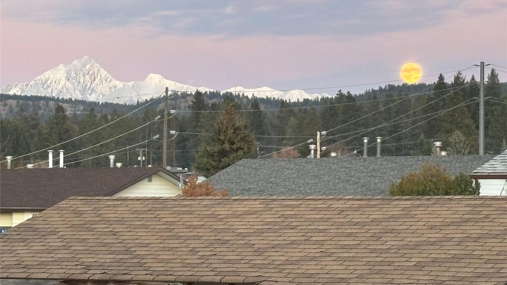 









320


22nd

Avenue,
Cranbrook,




BC
V1C 5K8

