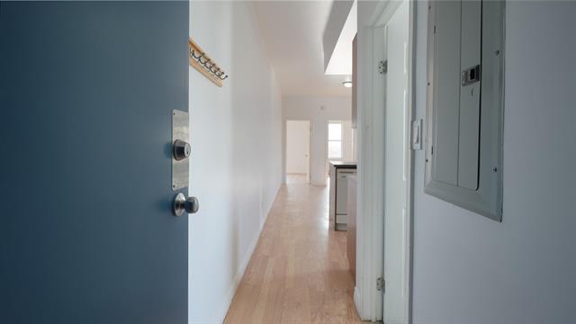 









722


Maryland

ST, 3,
Winnipeg,




MB
R3E 1W2

