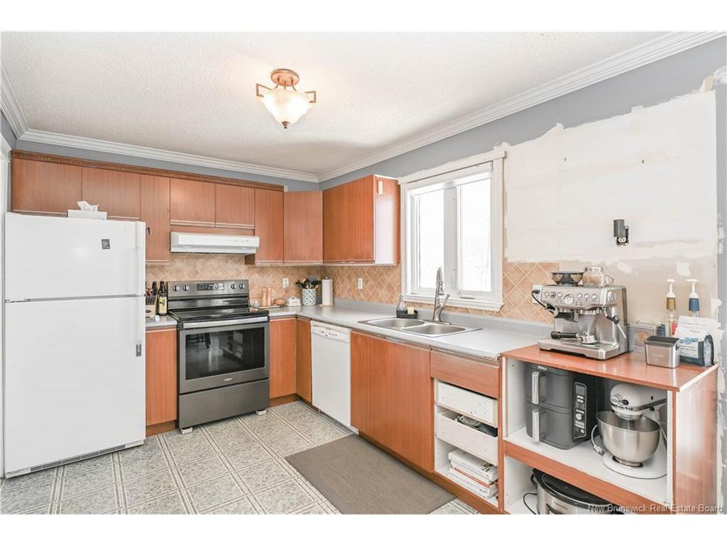 









132


Goupil

ST,
Shippagan,




NB
E8S 1W3

