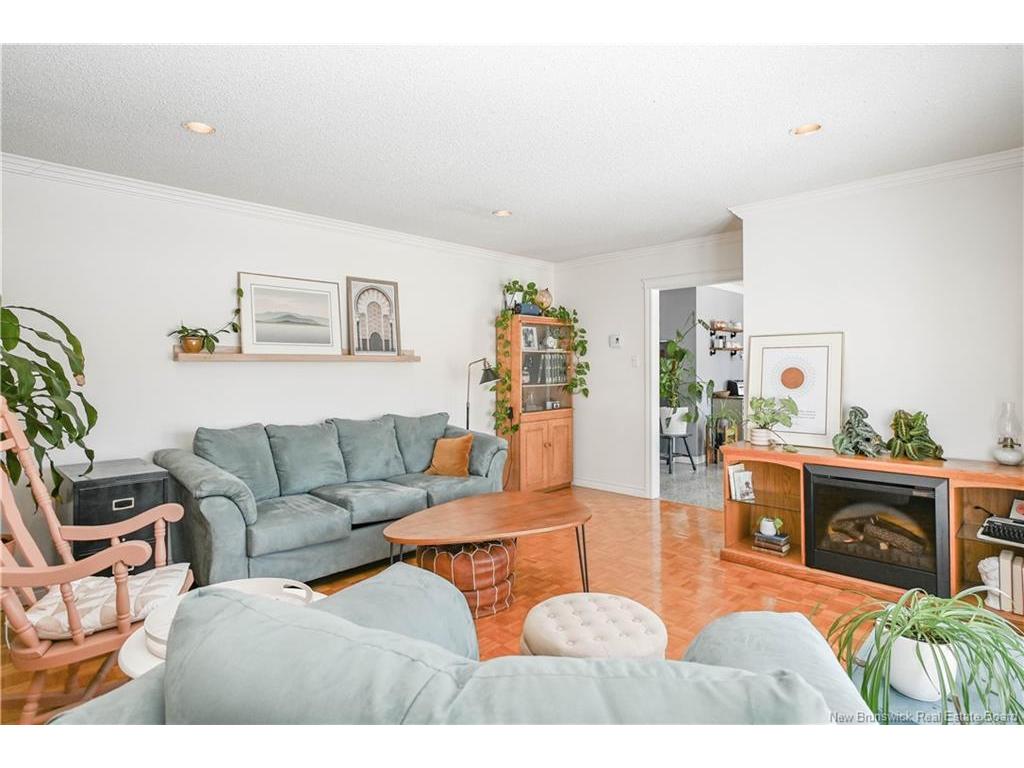 









132


Goupil

ST,
Shippagan,




NB
E8S 1W3

