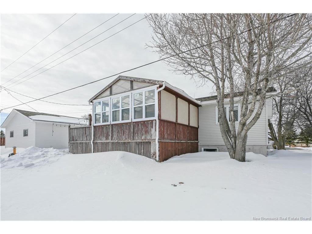 









132


Goupil

ST,
Shippagan,




NB
E8S 1W3

