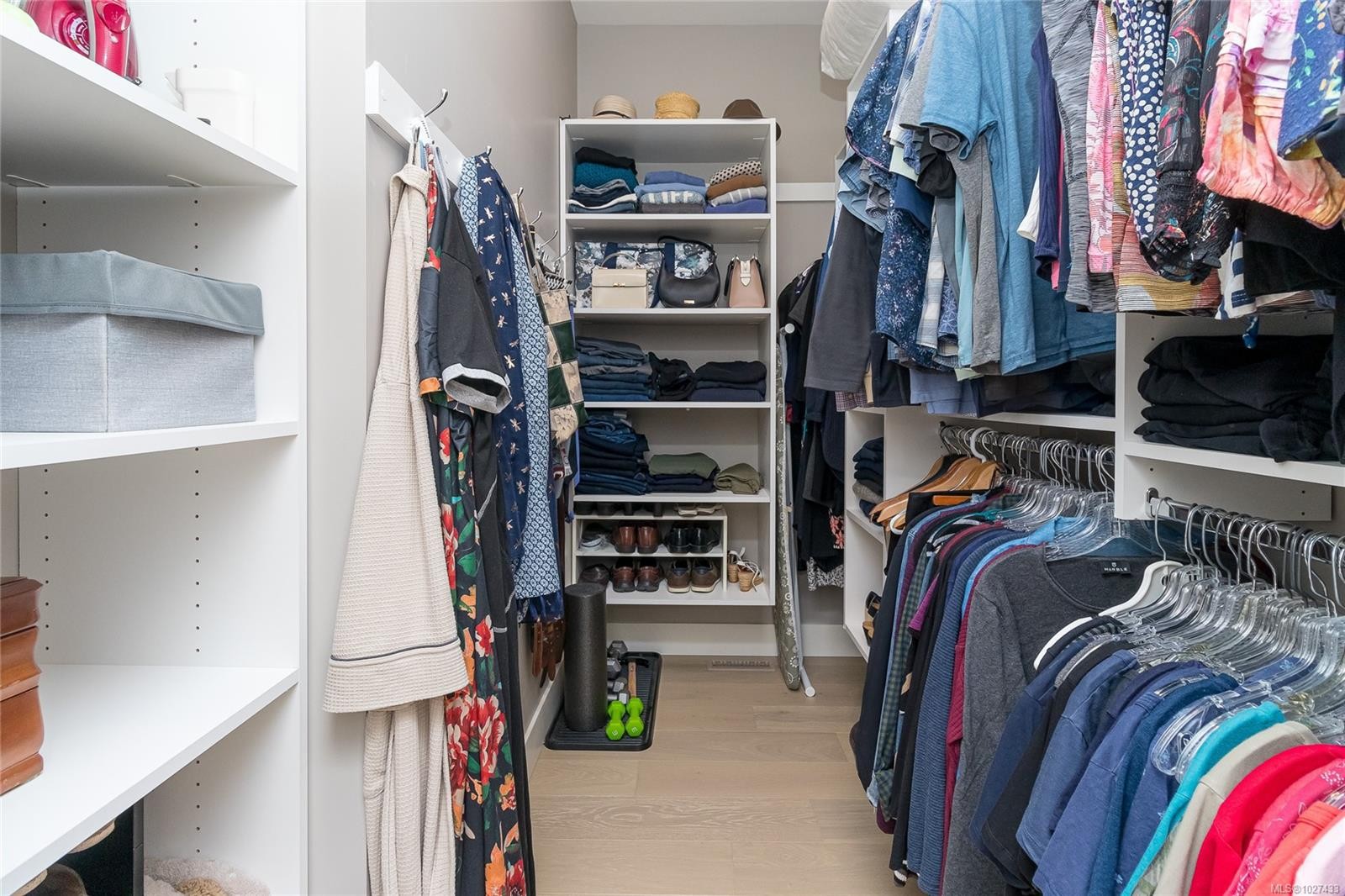 









1835


Westlock

Rd,
Duncan,




BC
V9L 0B8

