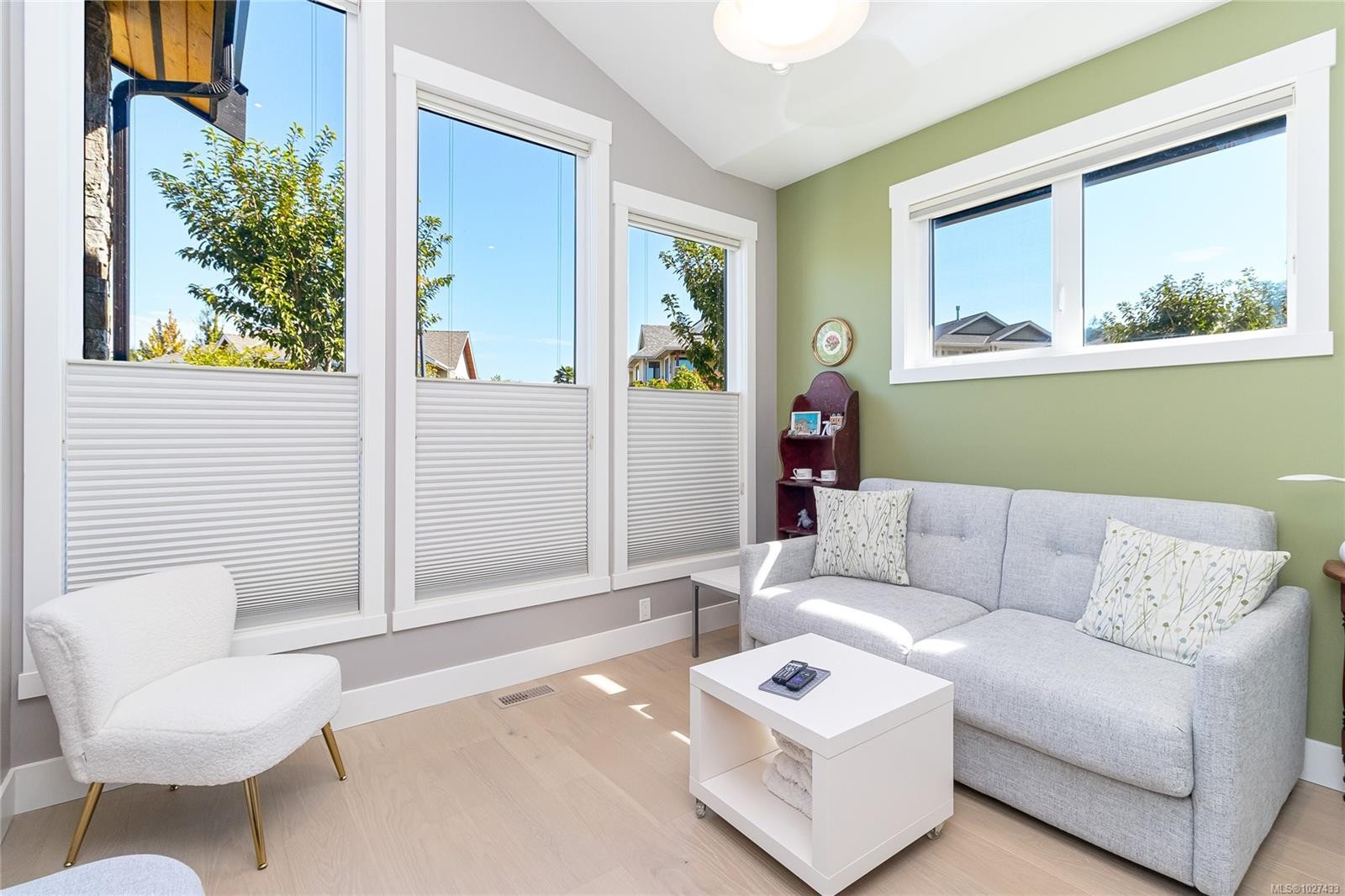 









1835


Westlock

Rd,
Duncan,




BC
V9L 0B8

