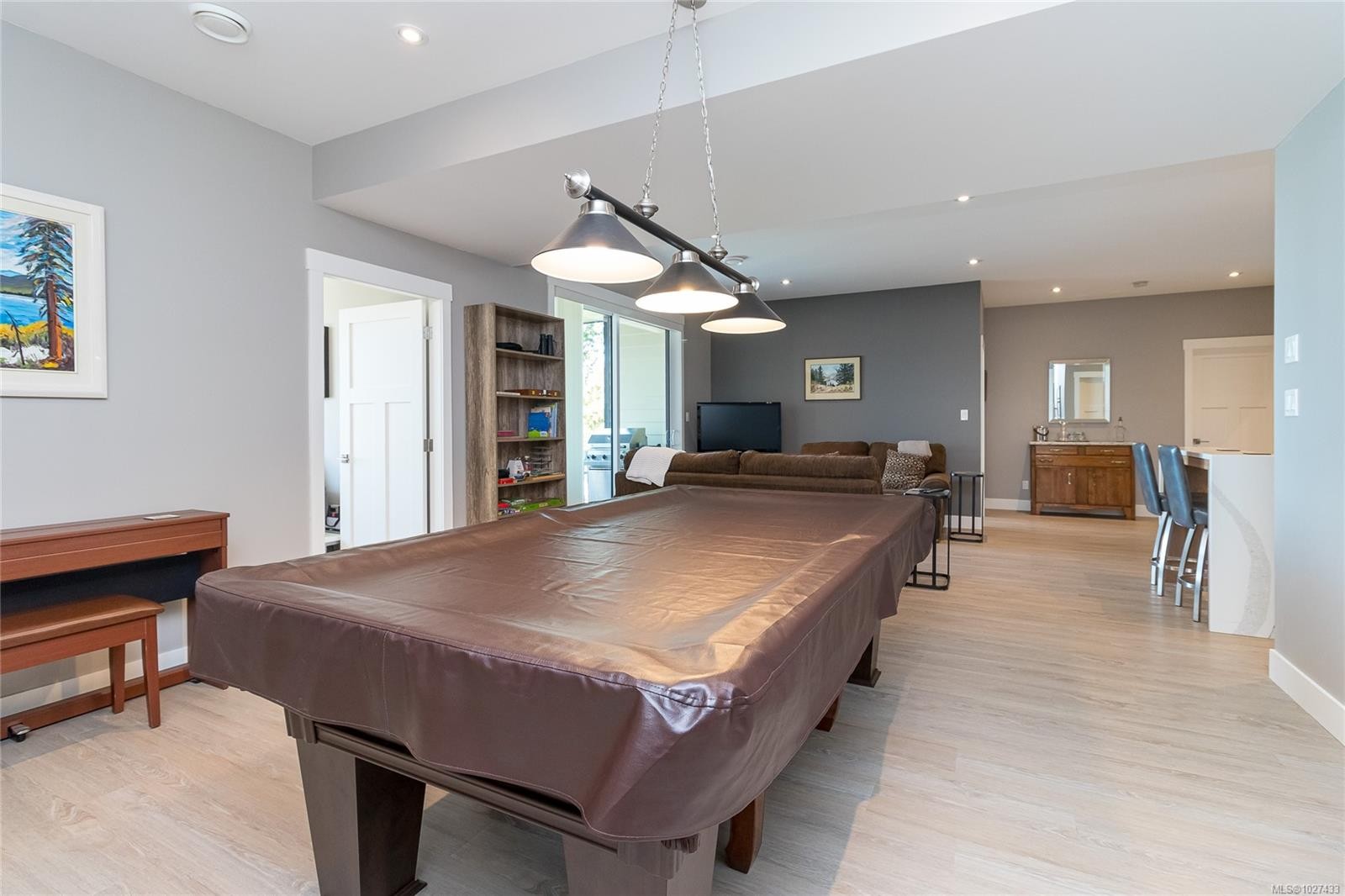 









1835


Westlock

Rd,
Duncan,




BC
V9L 0B8

