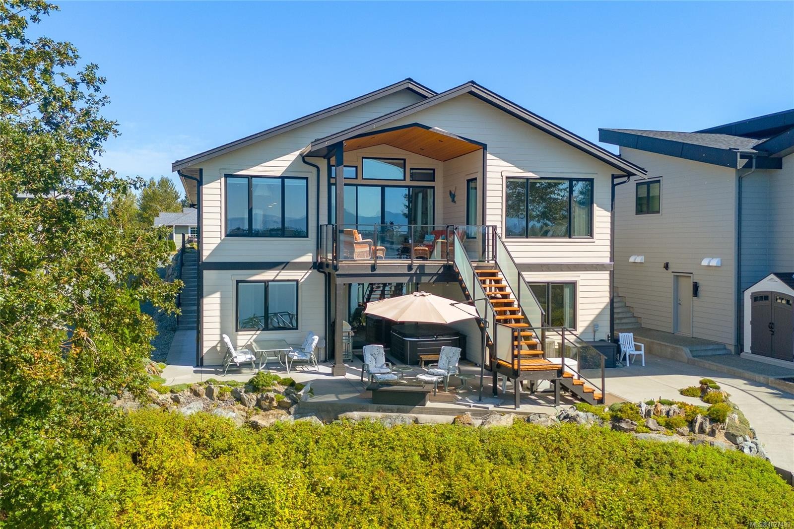 









1835


Westlock

Rd,
Duncan,




BC
V9L 0B8

