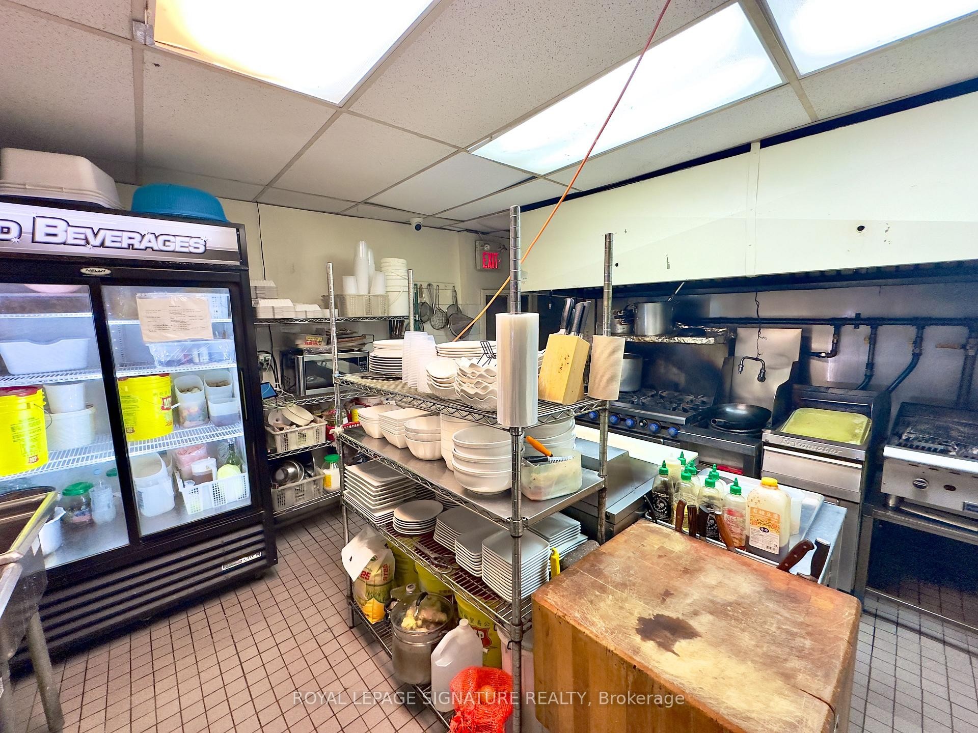 









1768


St Clair

Avenue West,
Toronto,




ON
M6N 1J3

