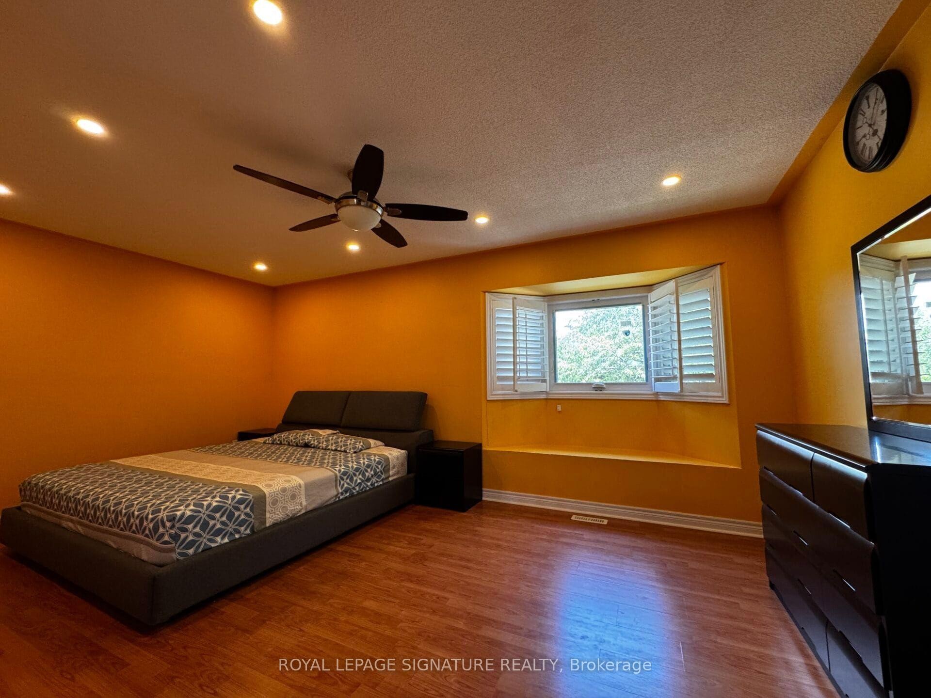 









5503


Landsborough

Avenue,
Mississauga,




ON
L5R 3X1

