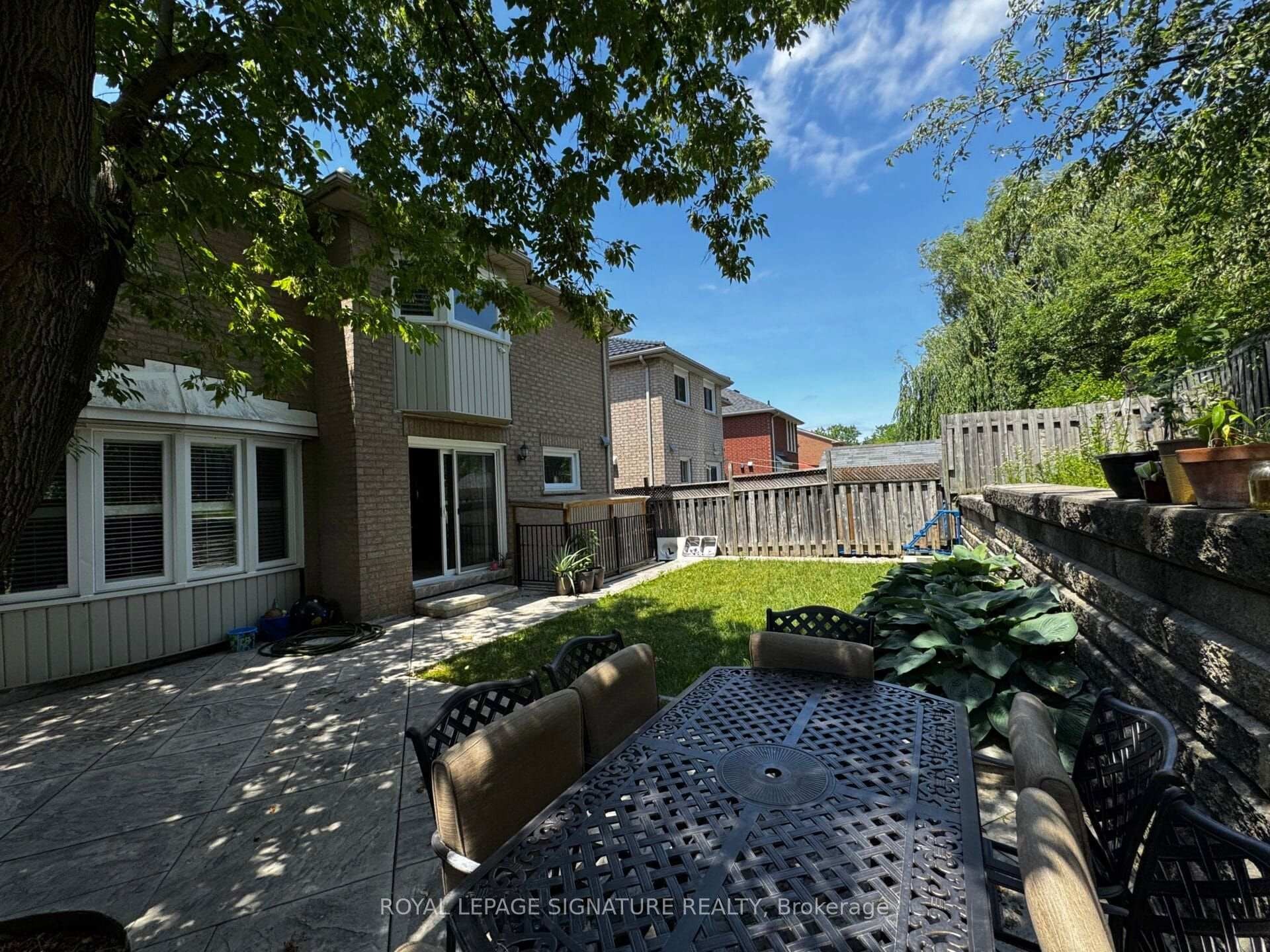 









5503


Landsborough

Avenue,
Mississauga,




ON
L5R 3X1

