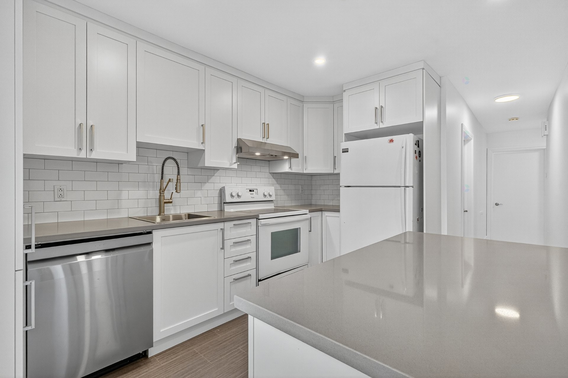 









1149


Rue Jardin

,
Montréal (Le Sud-Ouest),




QC
H3K2L5

