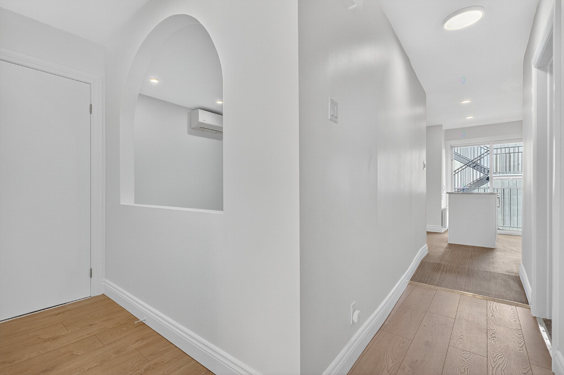 









1149


Rue Jardin

,
Montréal (Le Sud-Ouest),




QC
H3K2L5

