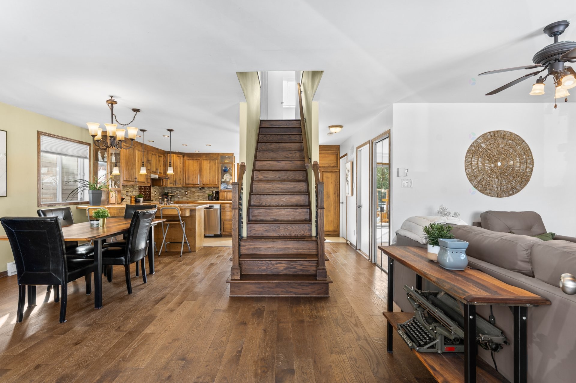 









34


Rue Pauline-Donalda

,
Montréal (Rivière-des-Prairies/Pointe-aux-Trembles),




QC
H1A4Z7

