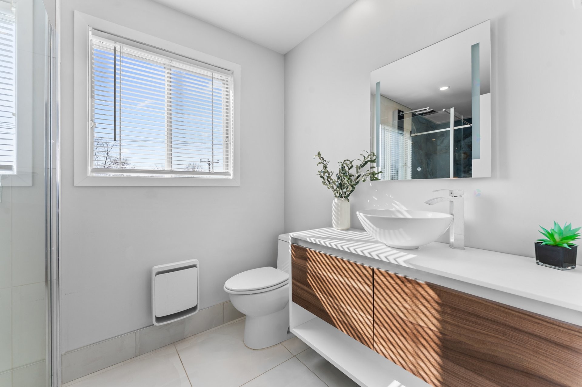 









34


Rue Pauline-Donalda

,
Montréal (Rivière-des-Prairies/Pointe-aux-Trembles),




QC
H1A4Z7

