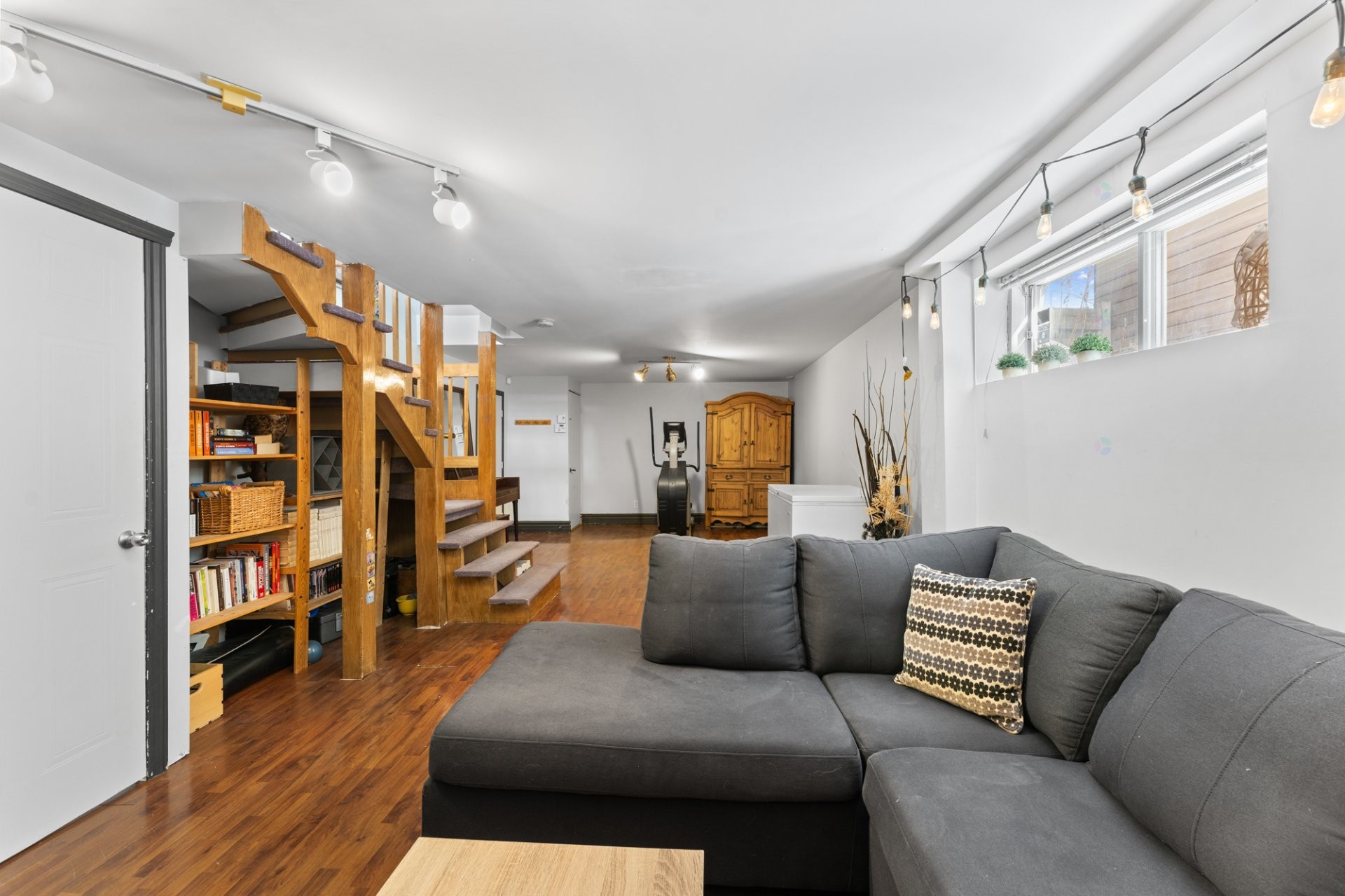 









34


Rue Pauline-Donalda

,
Montréal (Rivière-des-Prairies/Pointe-aux-Trembles),




QC
H1A4Z7

