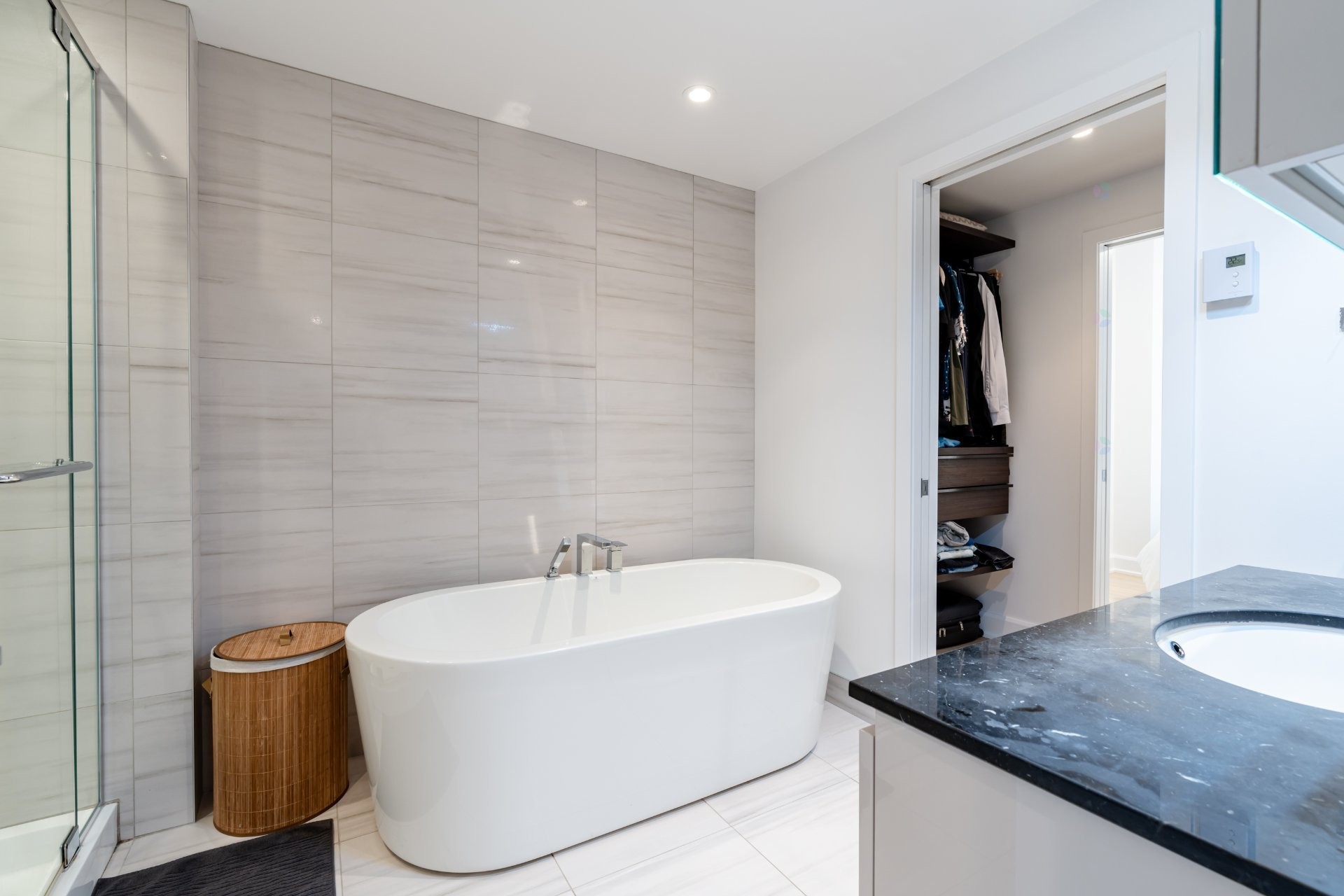 









1310


Boul. René-Lévesque O.

, 507,
Montréal (Ville-Marie),




QC
H3G0B7

