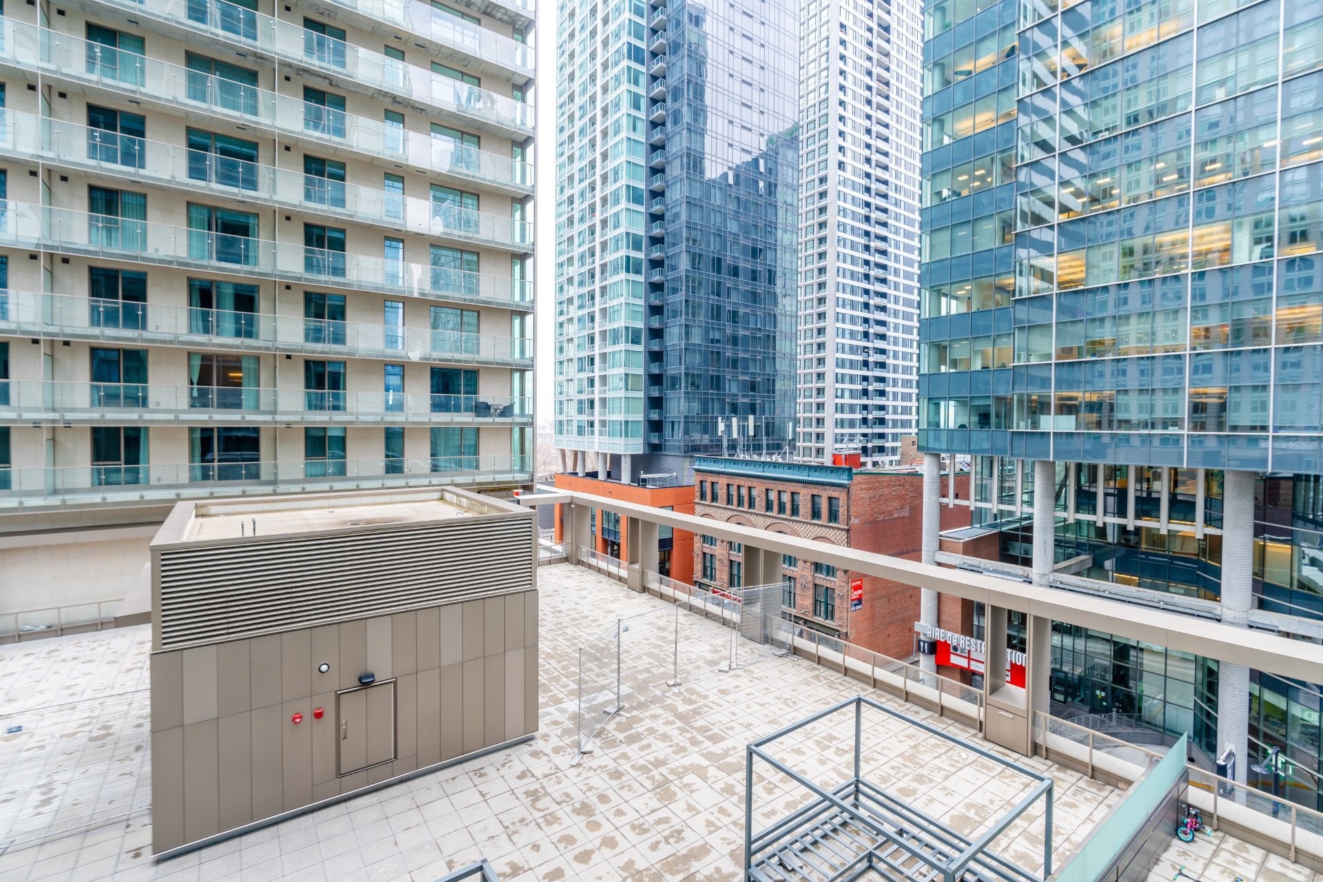 









1310


Boul. René-Lévesque O.

, 507,
Montréal (Ville-Marie),




QC
H3G0B7

