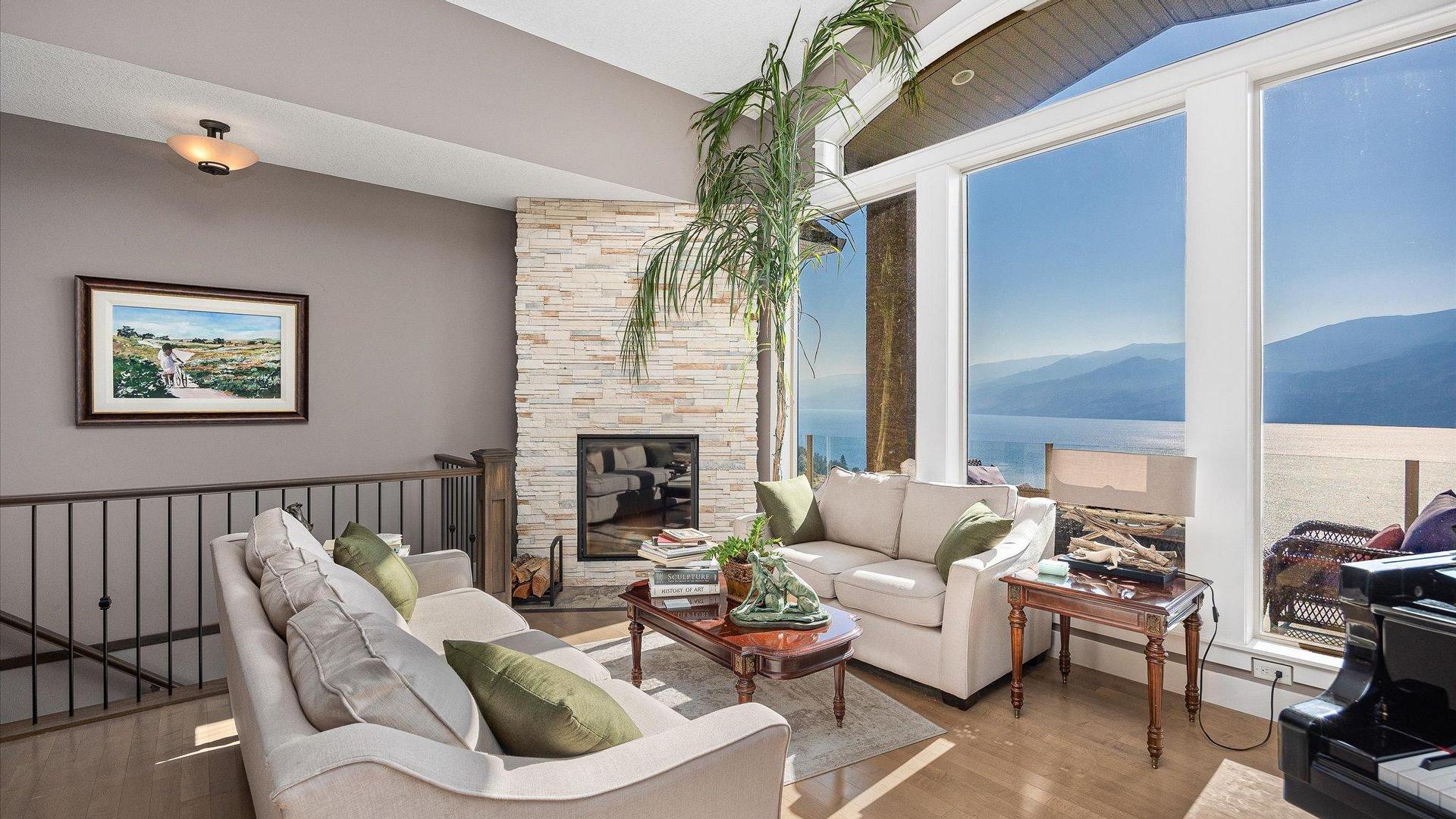 









5165


Trepanier Bench

Road, 205,
Peachland,




BC
V4T 3H5

