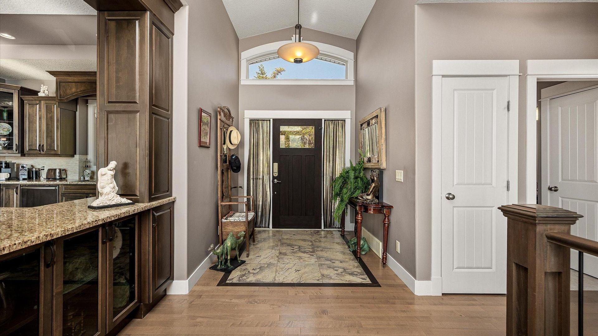 









5165


Trepanier Bench

Road, 205,
Peachland,




BC
V4T 3H5

