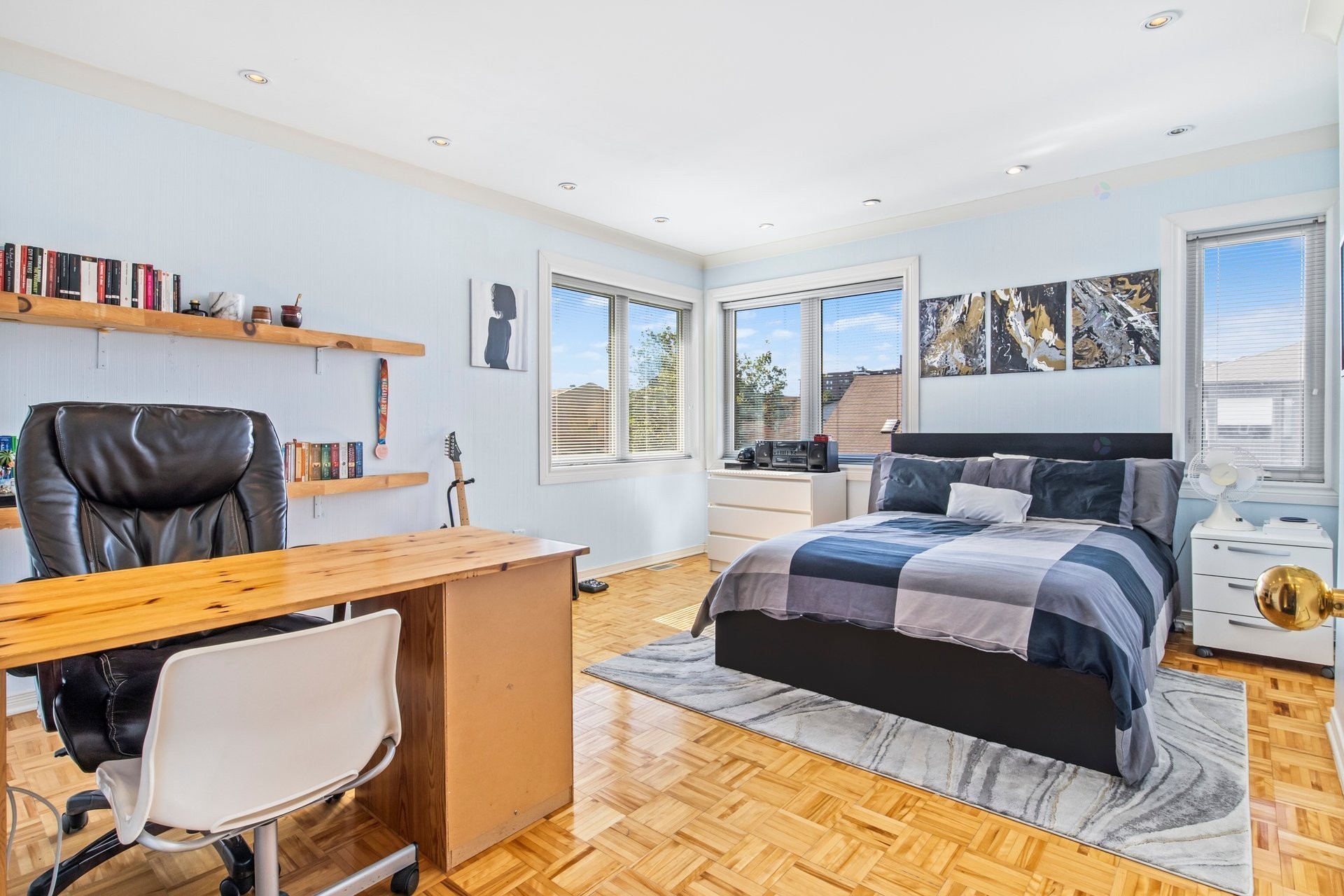 









5901


Av. Brandeis

,
Côte-Saint-Luc,




QC
H4W3B2

