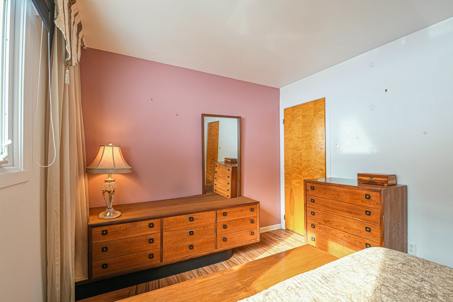 









80


Rue Campeau

,
Sainte-Adèle,




QC
J8B2P1

