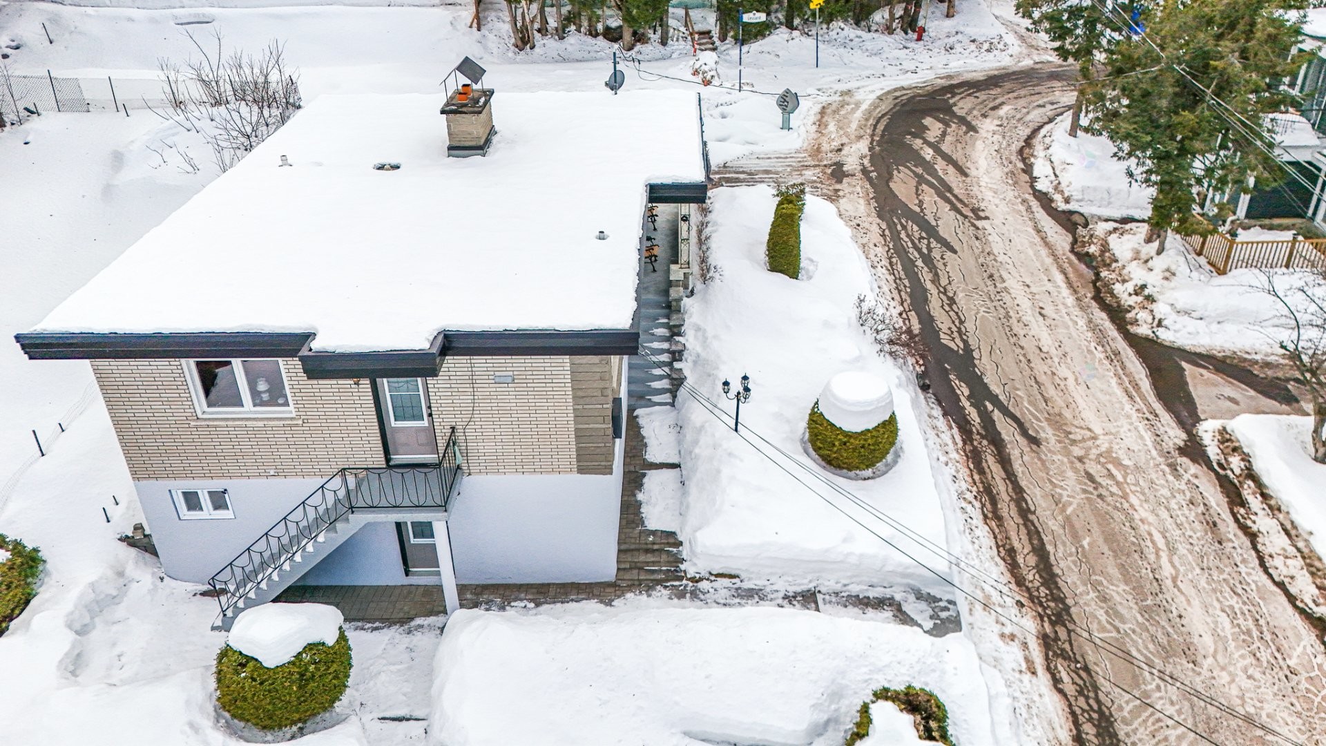 









80


Rue Campeau

,
Sainte-Adèle,




QC
J8B2P1

