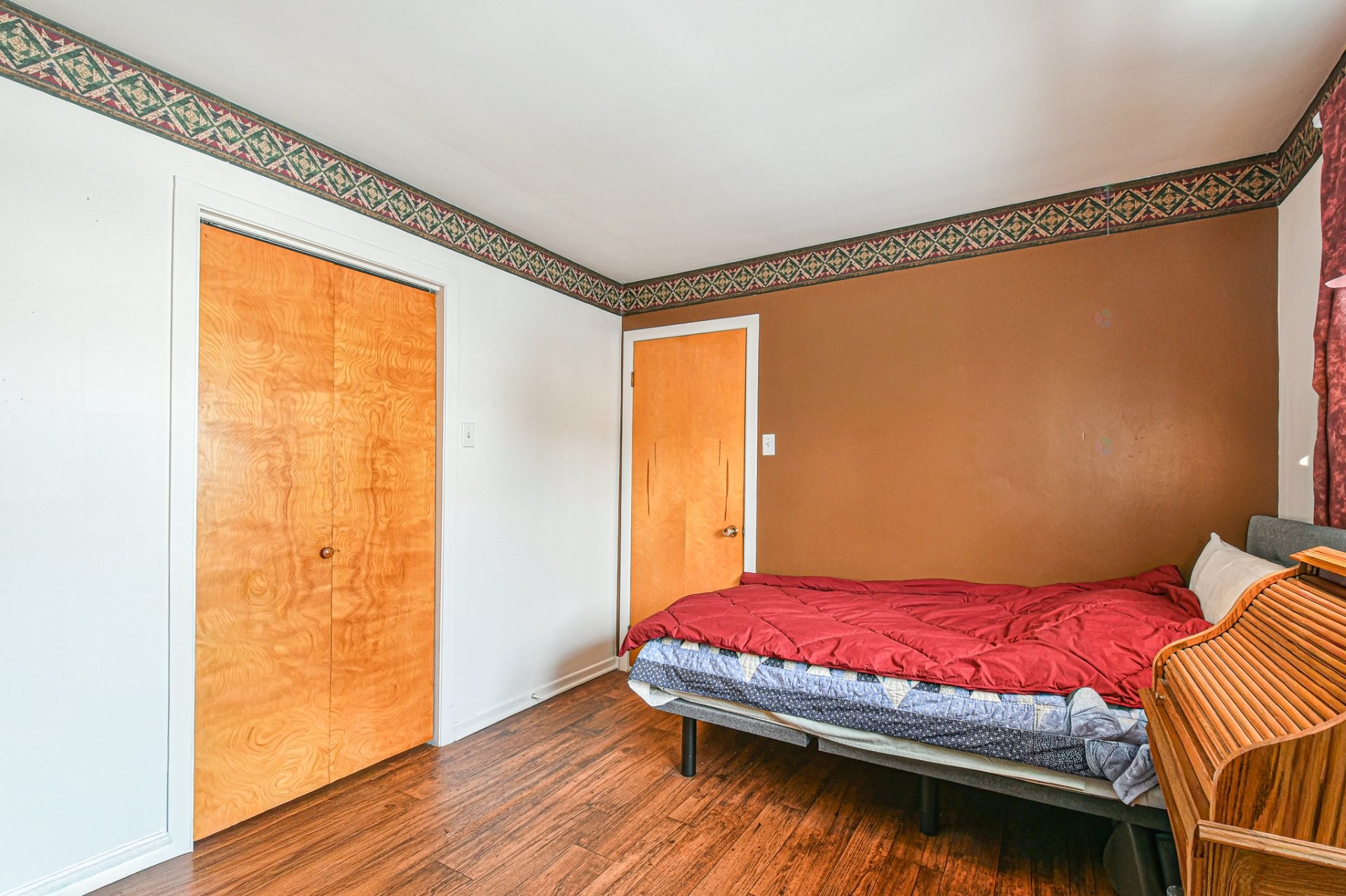 









80


Rue Campeau

,
Sainte-Adèle,




QC
J8B2P1

