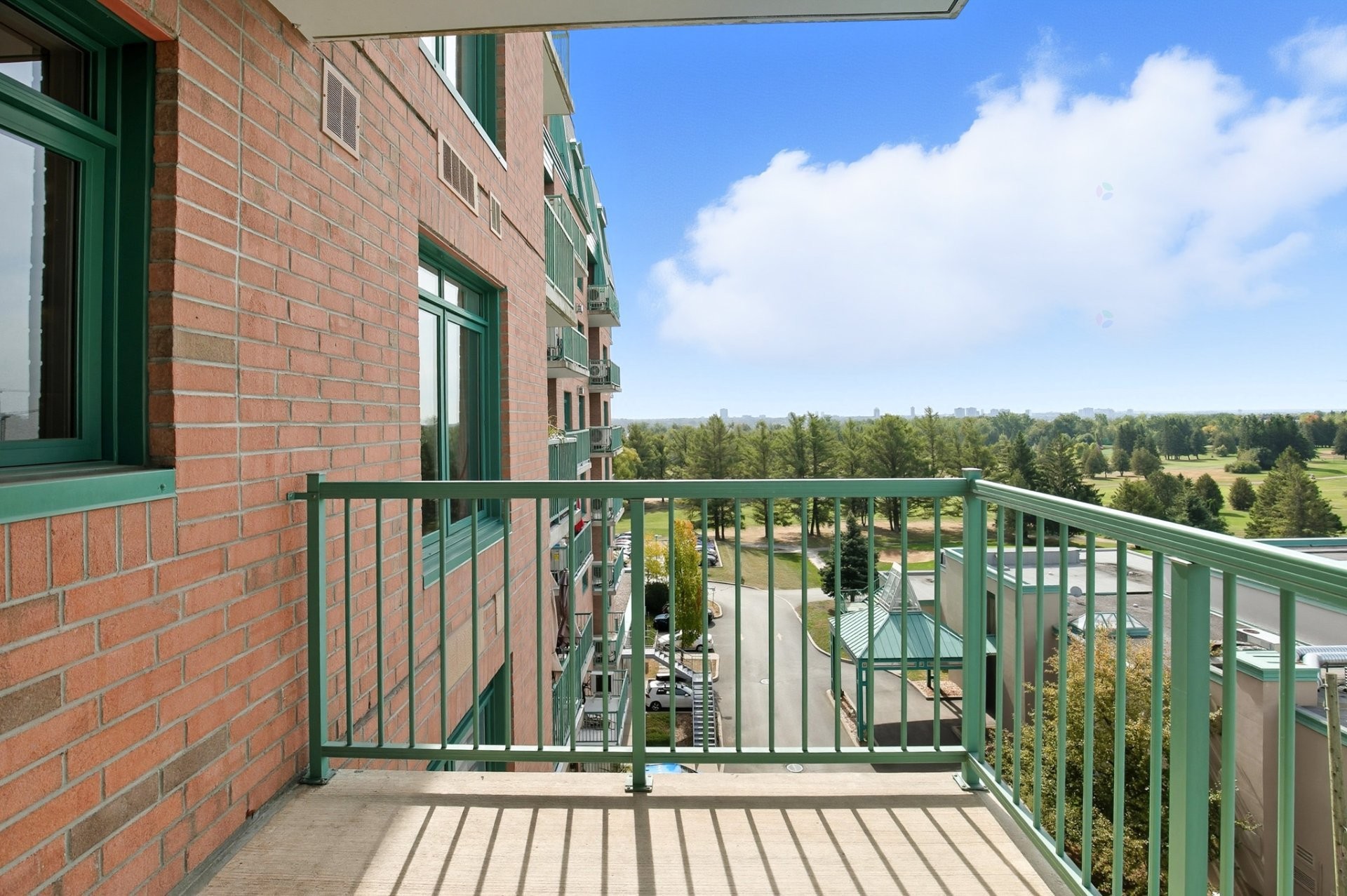 









1180


Ch. d'Aylmer

, 512,
Gatineau (Aylmer),




QC
J9H0G5

