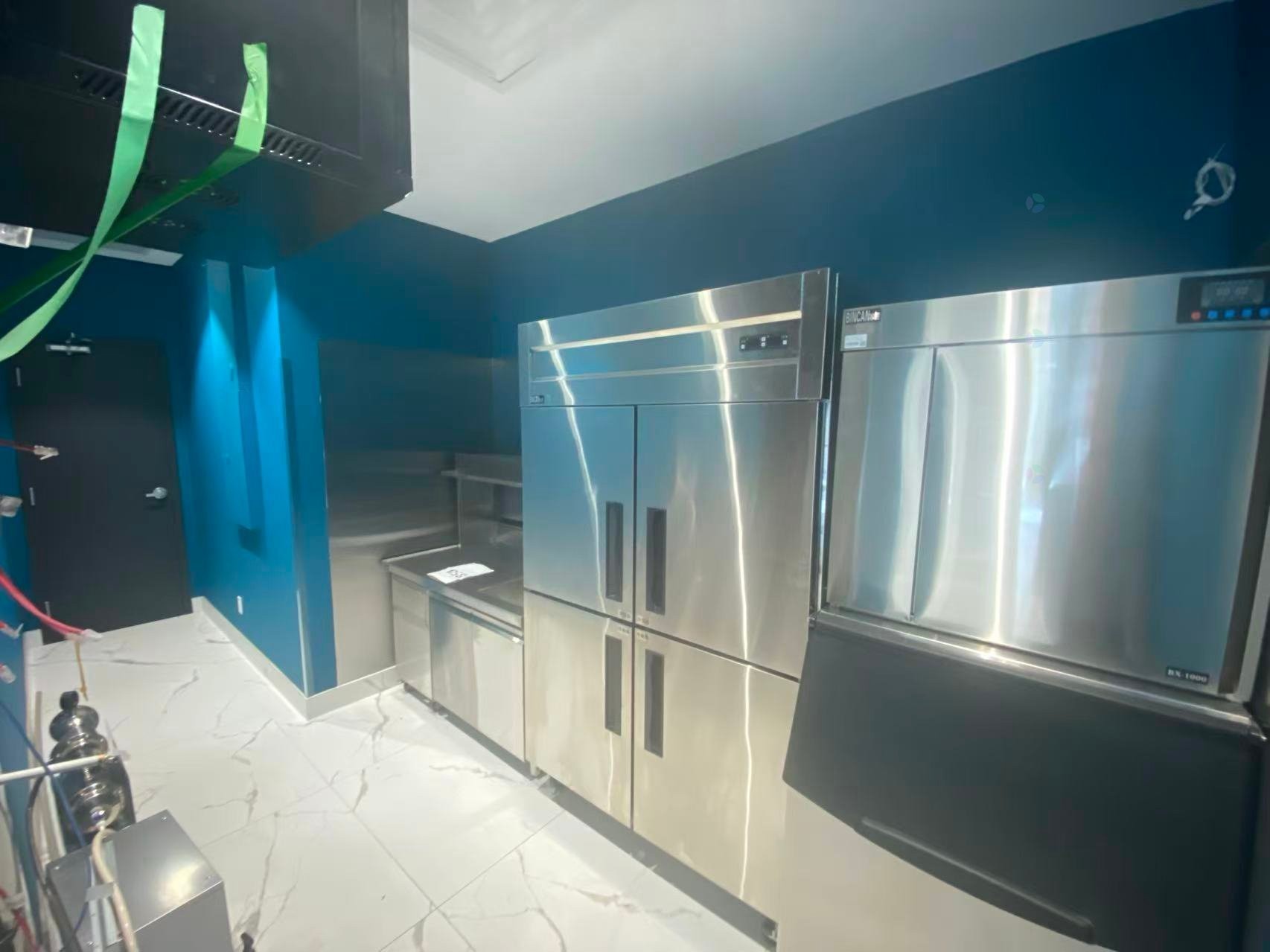 









855


Boul. Décarie

, 103,
Montréal (Saint-Laurent),




QC
H4L3L7

