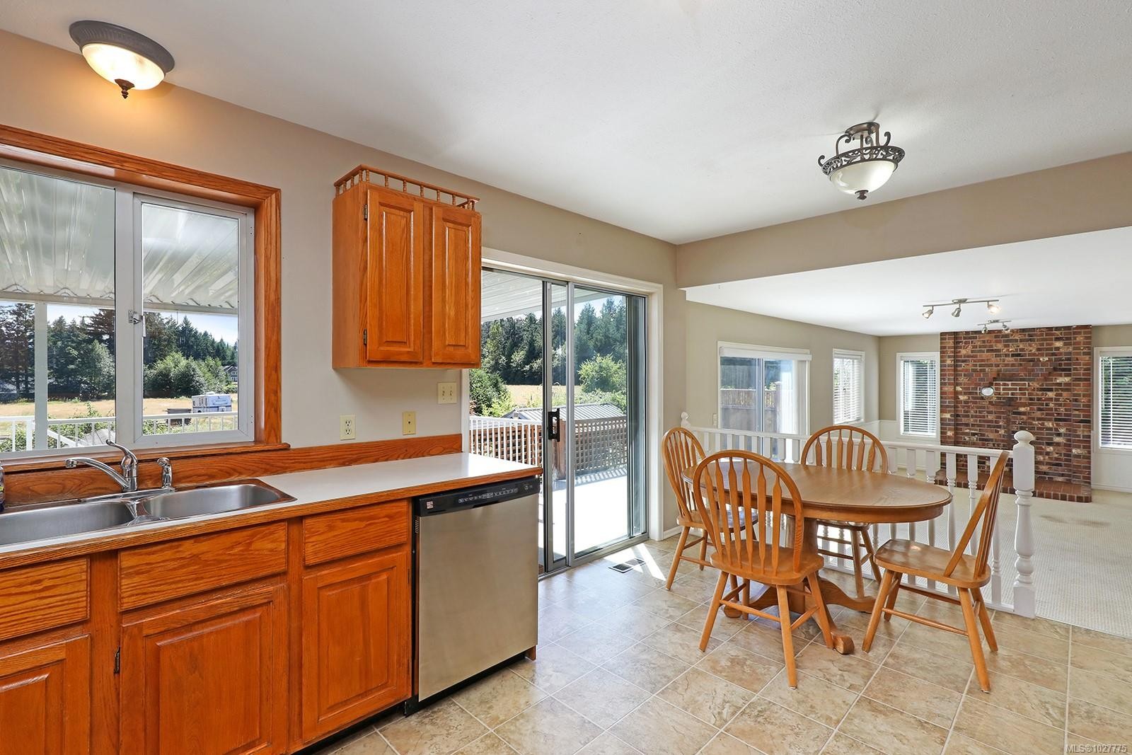 









2099


Idiens

Way,
Comox,




BC
V9M 3Y9

