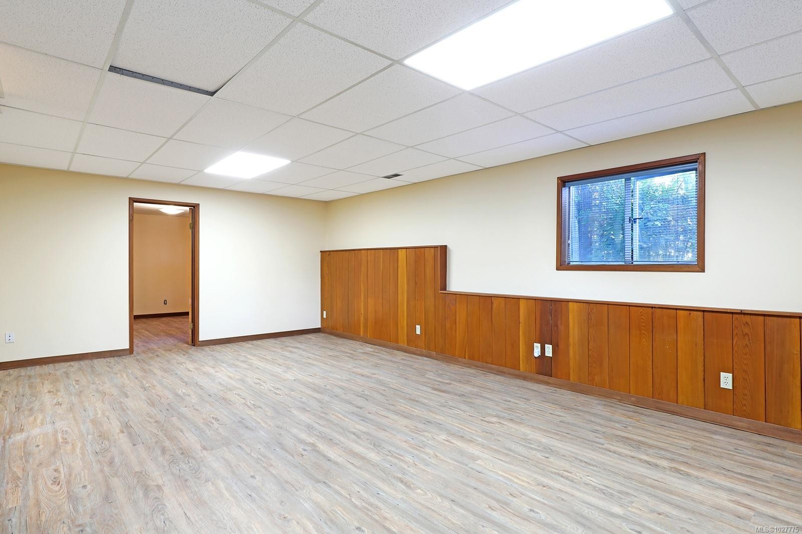 









2099


Idiens

Way,
Comox,




BC
V9M 3Y9

