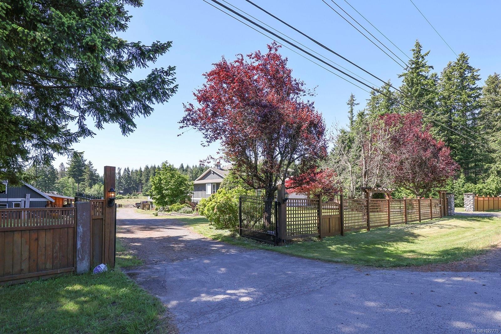 









2099


Idiens

Way,
Comox,




BC
V9M 3Y9


