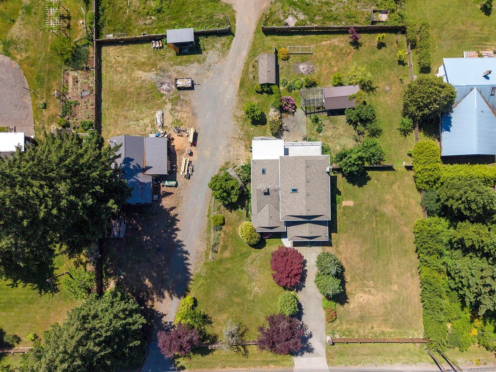 









2099


Idiens

Way,
Comox,




BC
V9M 3Y9

