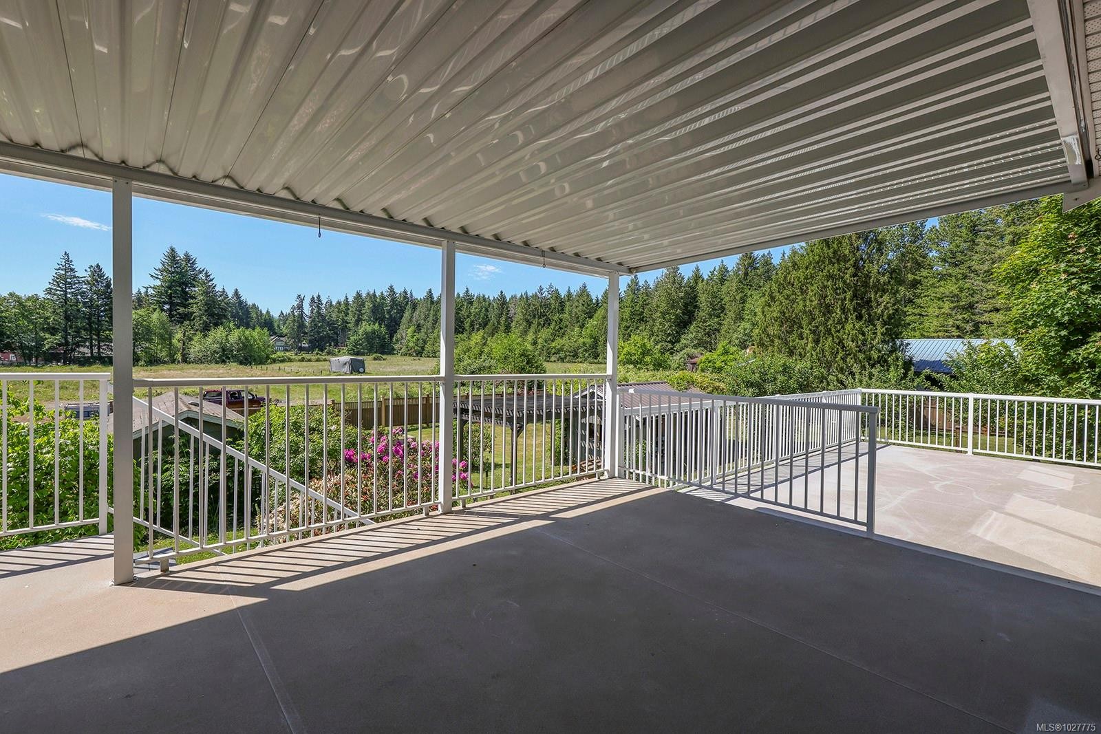 









2099


Idiens

Way,
Comox,




BC
V9M 3Y9

