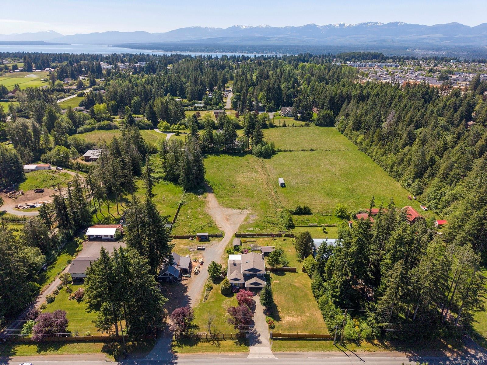 









2099


Idiens

Way,
Comox,




BC
V9M 3Y9

