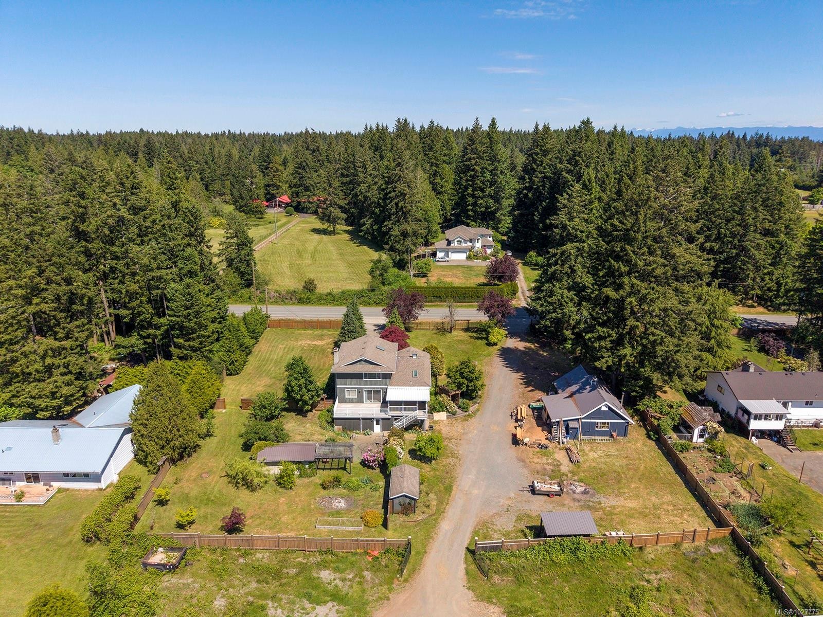 









2099


Idiens

Way,
Comox,




BC
V9M 3Y9

