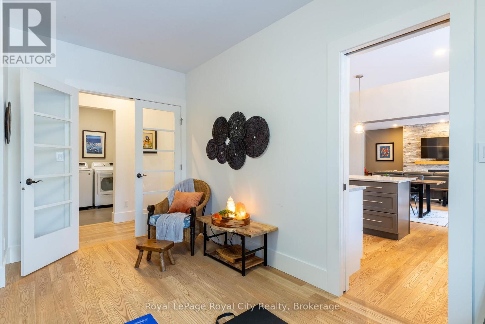 












255 NORMANDY AVENUE

,
Waterloo,




Ontario
N2K1X6

