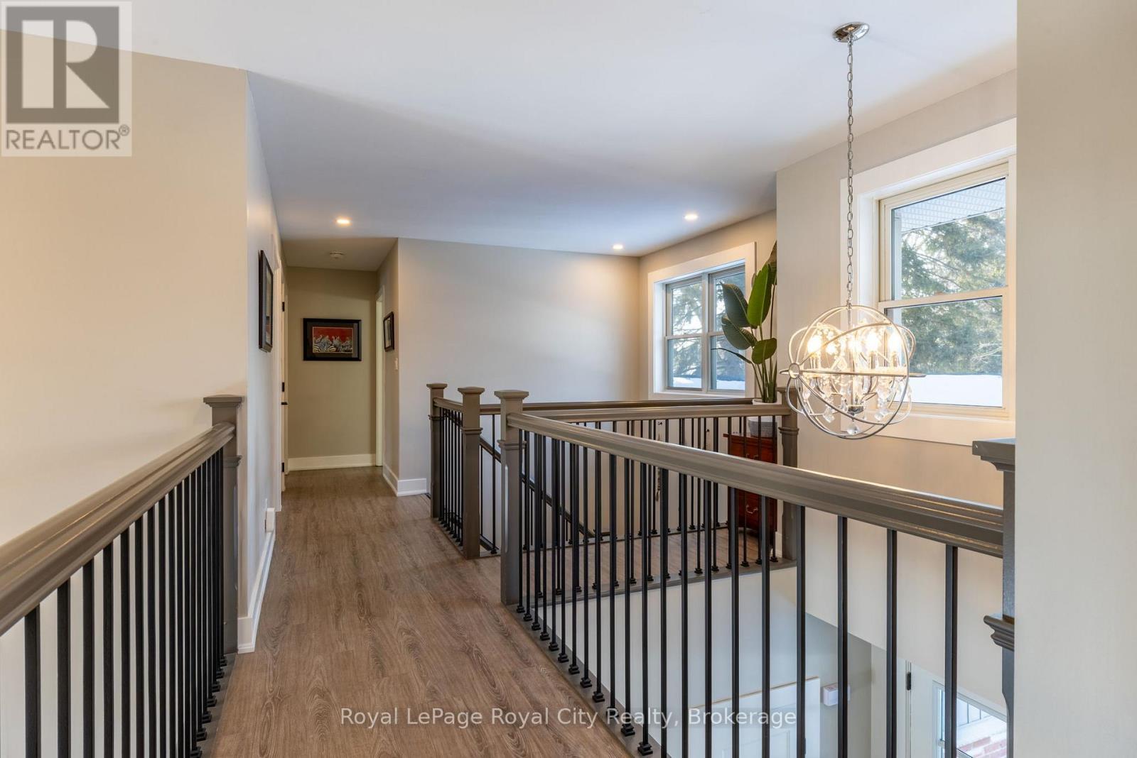 












255 NORMANDY AVENUE

,
Waterloo,




Ontario
N2K1X6

