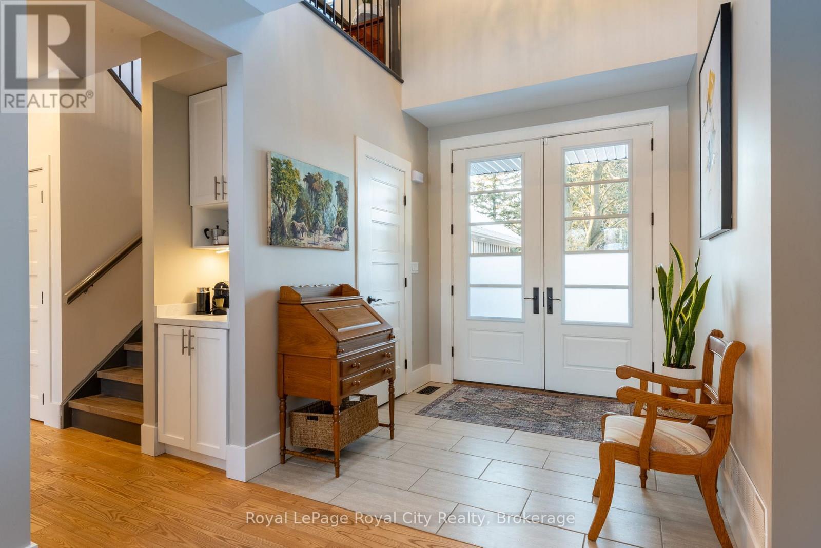 












255 NORMANDY AVENUE

,
Waterloo,




Ontario
N2K1X6

