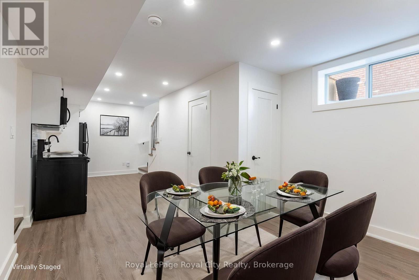 












255 NORMANDY AVENUE

,
Waterloo,




Ontario
N2K1X6

