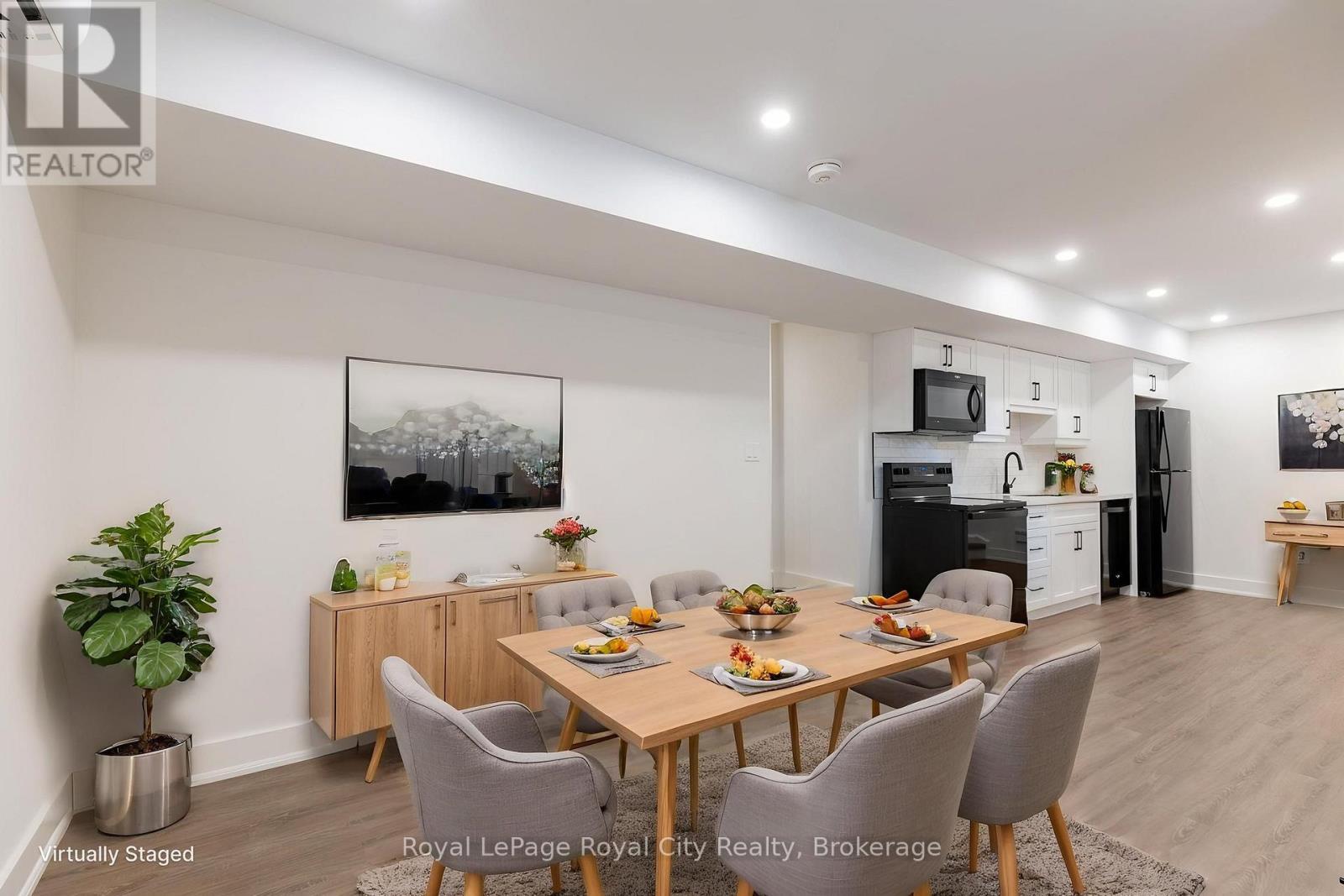 












255 NORMANDY AVENUE

,
Waterloo,




Ontario
N2K1X6

