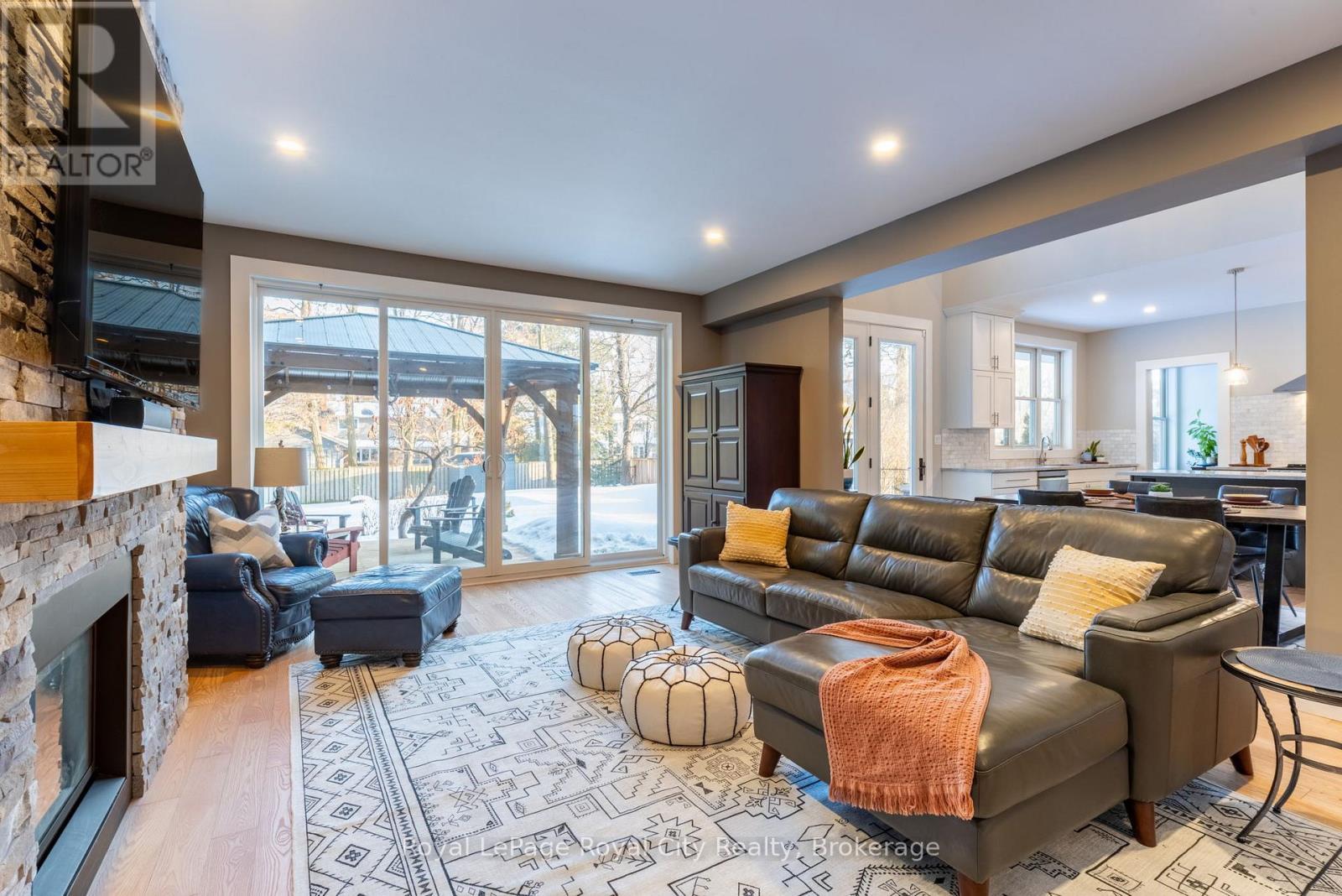 












255 NORMANDY AVENUE

,
Waterloo,




Ontario
N2K1X6

