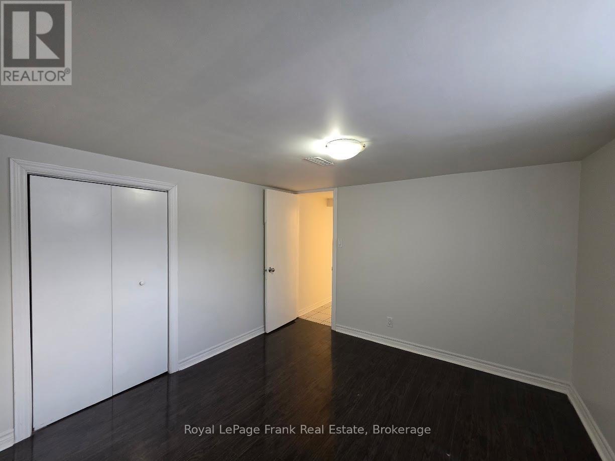 












44 BILLINGSGATE CRESCENT

,
Ajax,




Ontario
L1S2R8

