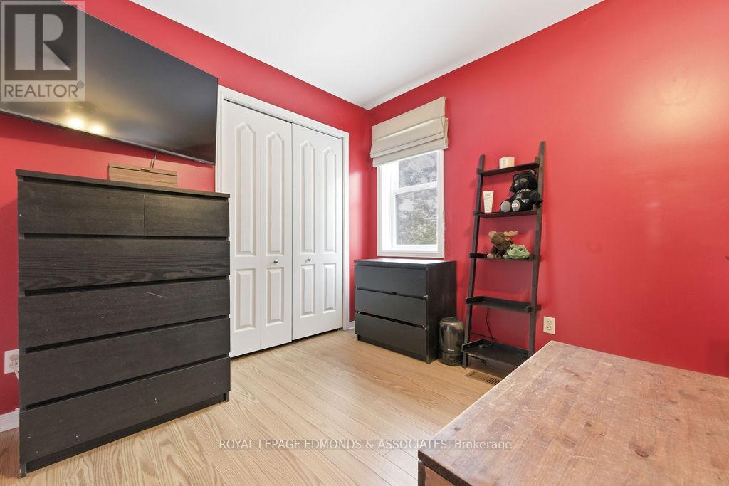 












408 MOFFAT STREET

,
Pembroke,




Ontario
K8A3X9

