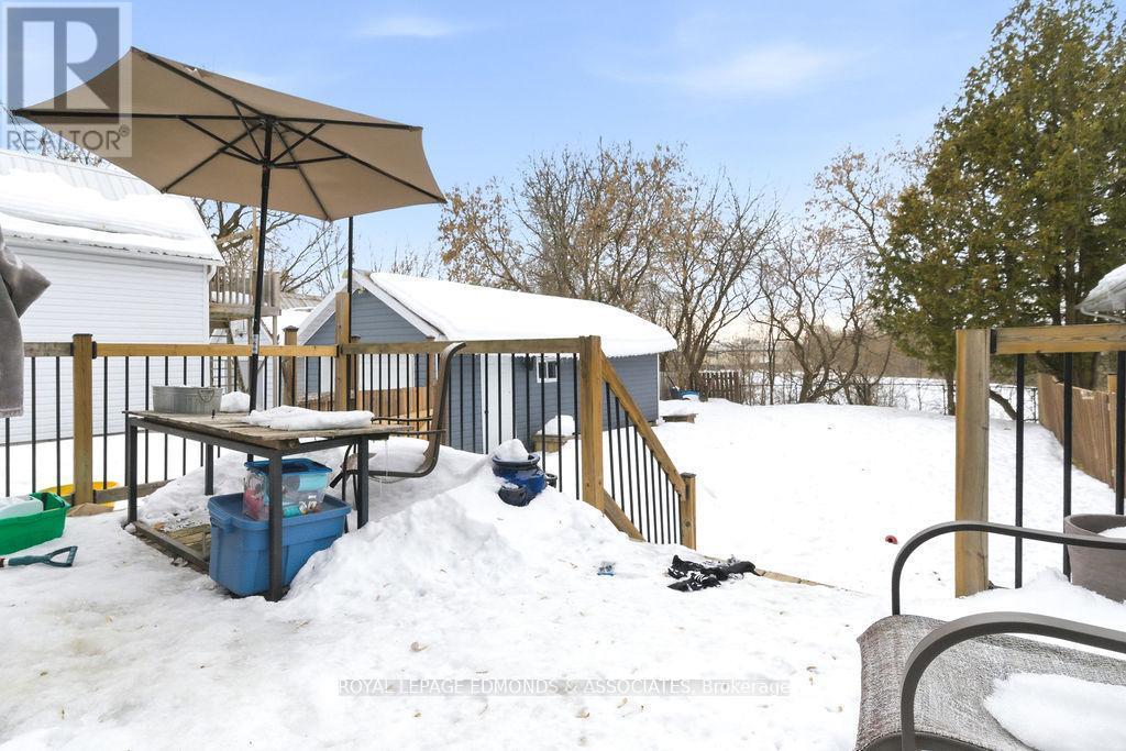 












408 MOFFAT STREET

,
Pembroke,




Ontario
K8A3X9


