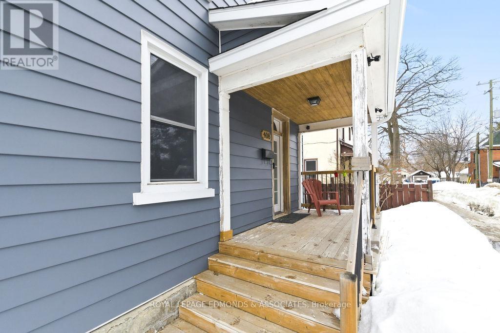 












408 MOFFAT STREET

,
Pembroke,




Ontario
K8A3X9

